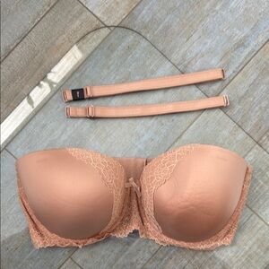 Victoria's Secret champagne Lace Trim Bra NWOT